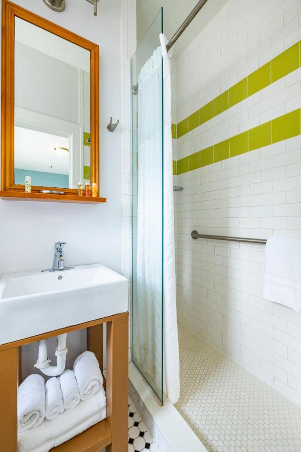 סיינט פיטרסברג The Exchange Hotel מראה חיצוני תמונה