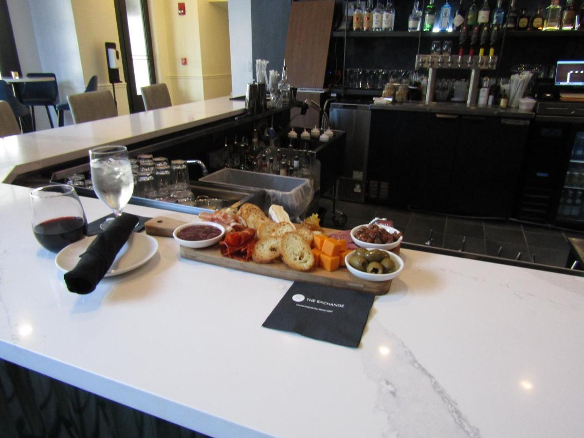 סיינט פיטרסברג The Exchange Hotel מראה חיצוני תמונה
